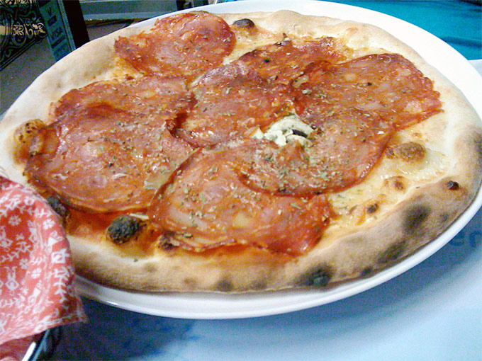 La Boursiere - chorizo pizza