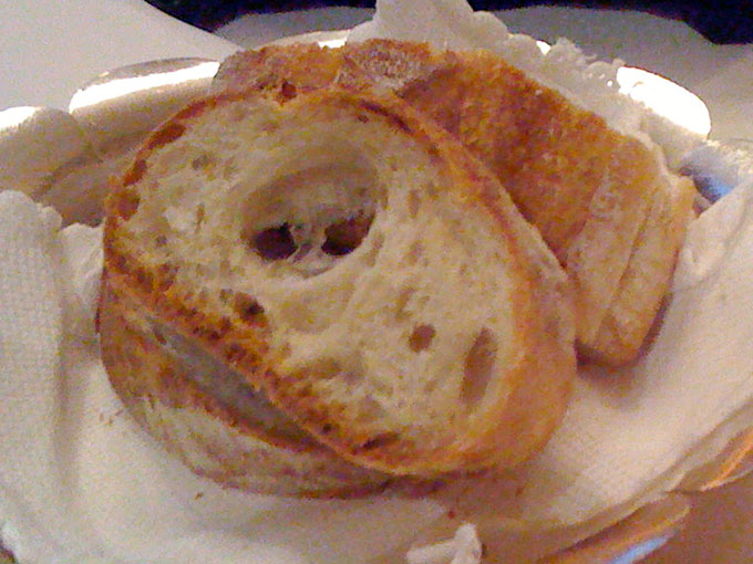 Roberto - bread