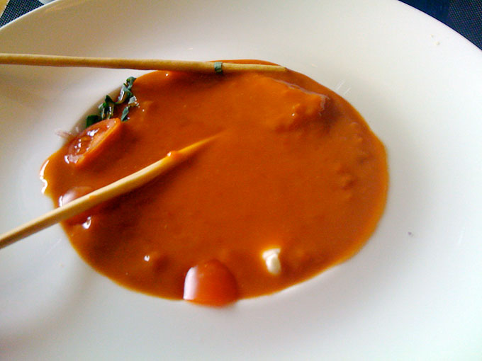 Café latitude - tomato soup