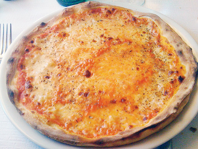 Pompei - margherita pizza