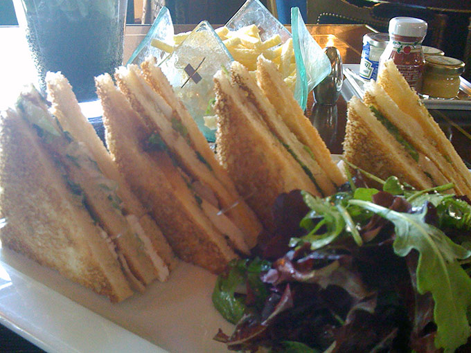 Four Seasons - club sandwich