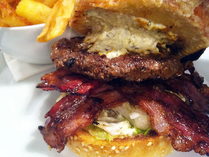 Denise's Art of Burger - bacon burger