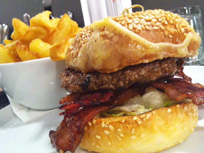 Denise's Art of Burger - bacon burger