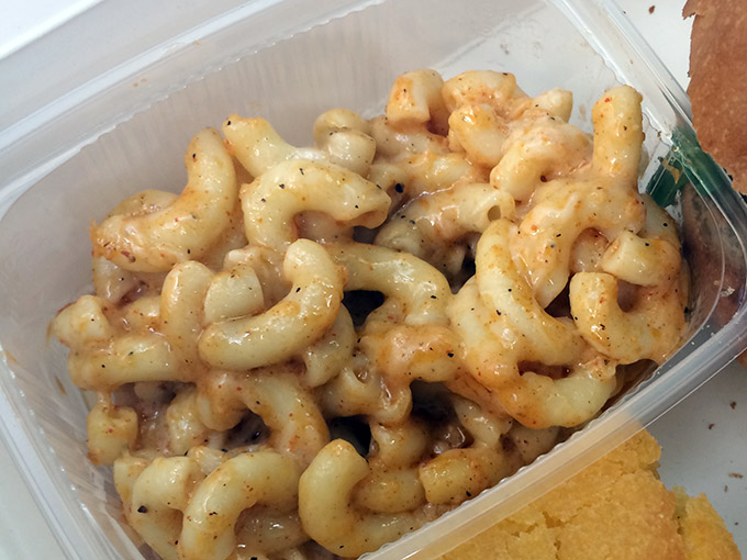 Funky BBQ - mac and cheese